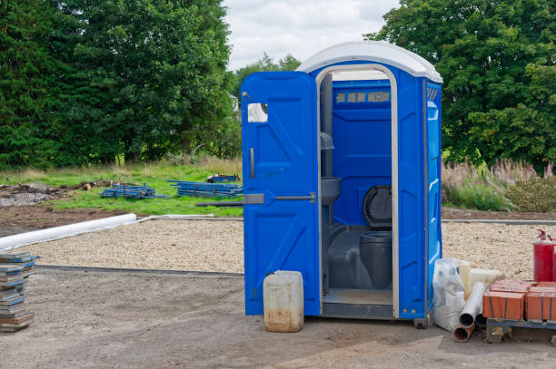 Best Deluxe Portable Toilet Rental  in Prices Fork, VA
